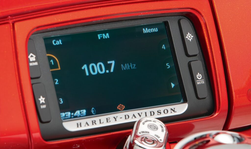 Cracking The Facts Of Harley Boom Box 6.5 Problems Secret Tips